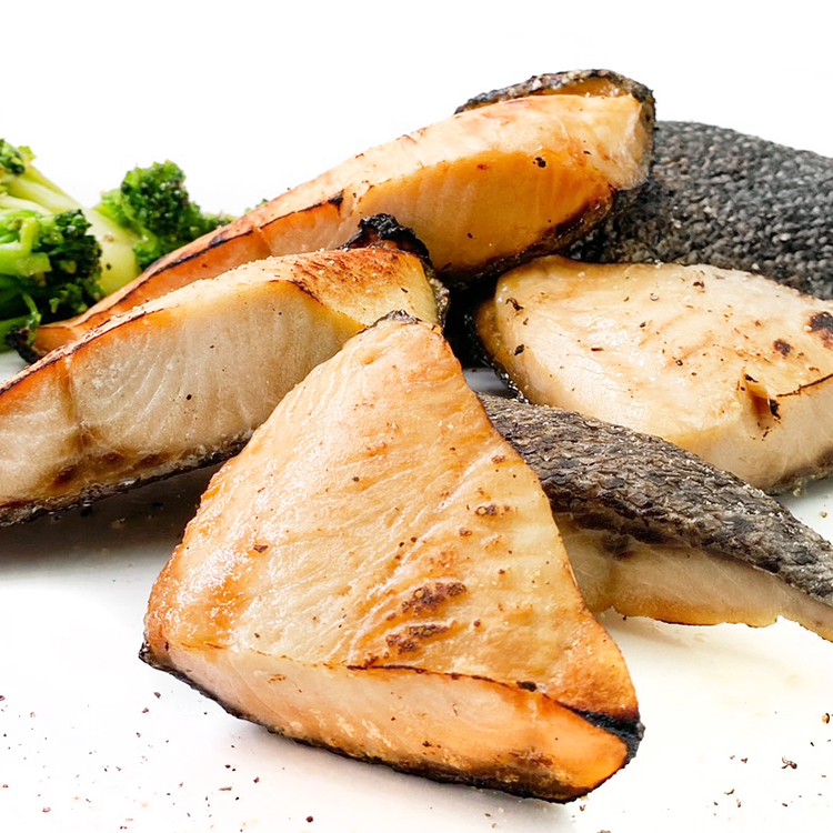 美味鮭魚丁塊(300g/包)#丁塊#帶刺骨鱗#無真空-1F2B【魚大俠】FH030